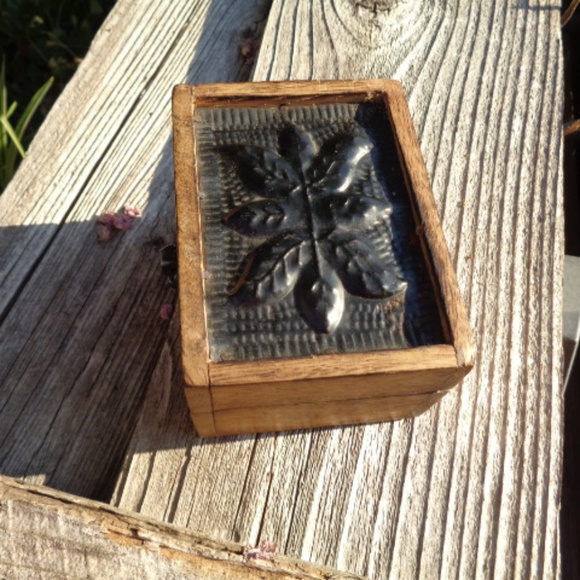 VTG Small wooden stash box - Picture 3 of 8